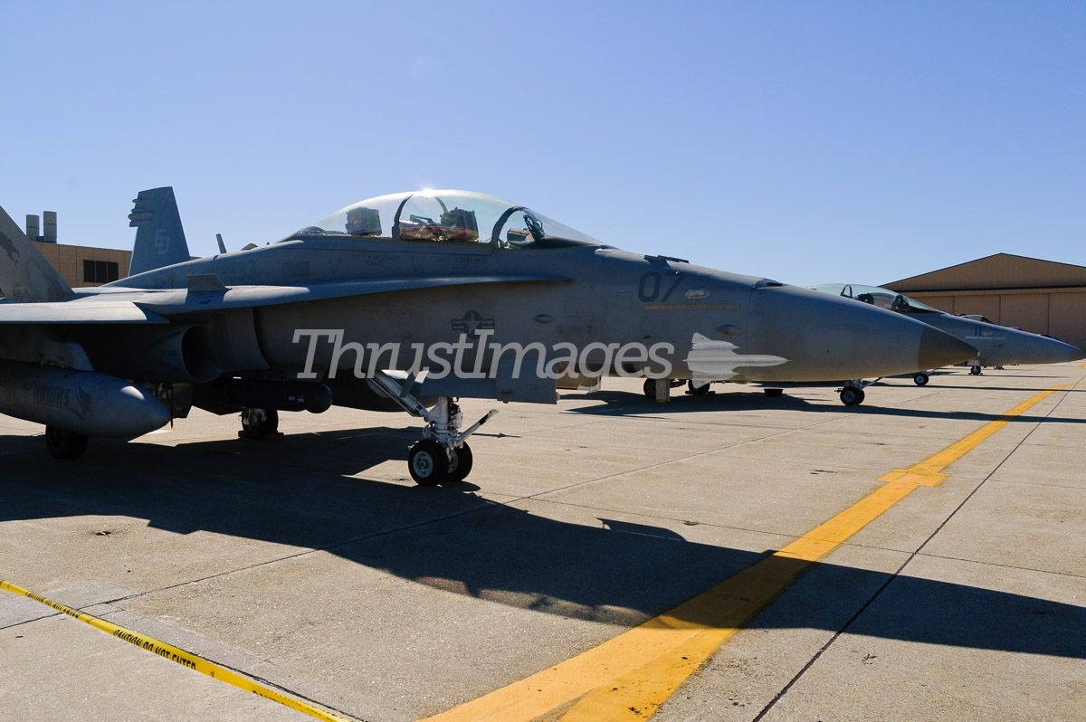 McDonnell Douglas F/A-18D Hornet 164872 / ED-07 (cn 1204/D117) V